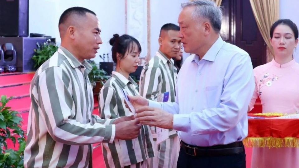 Presidential pardon marks a new beginning for inmates